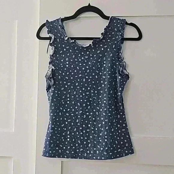 True Craft Women's Blue Floral Ruffle Sleeveless Tank Top Casual Cute - Picture 3 of 8